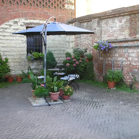 Couette-café Dalla Nonna *