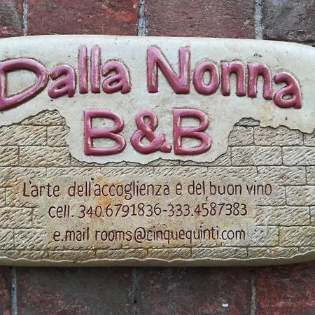 Dalla Nonna Couette-café *